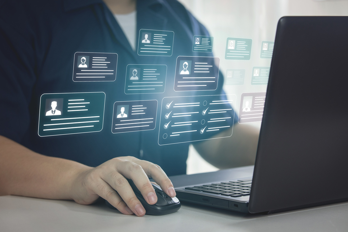 HR concepts and personal file storage, personal information management, checklists.